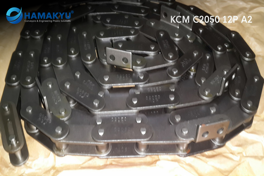 KCM Double Pitch Roller Chains With Attachments